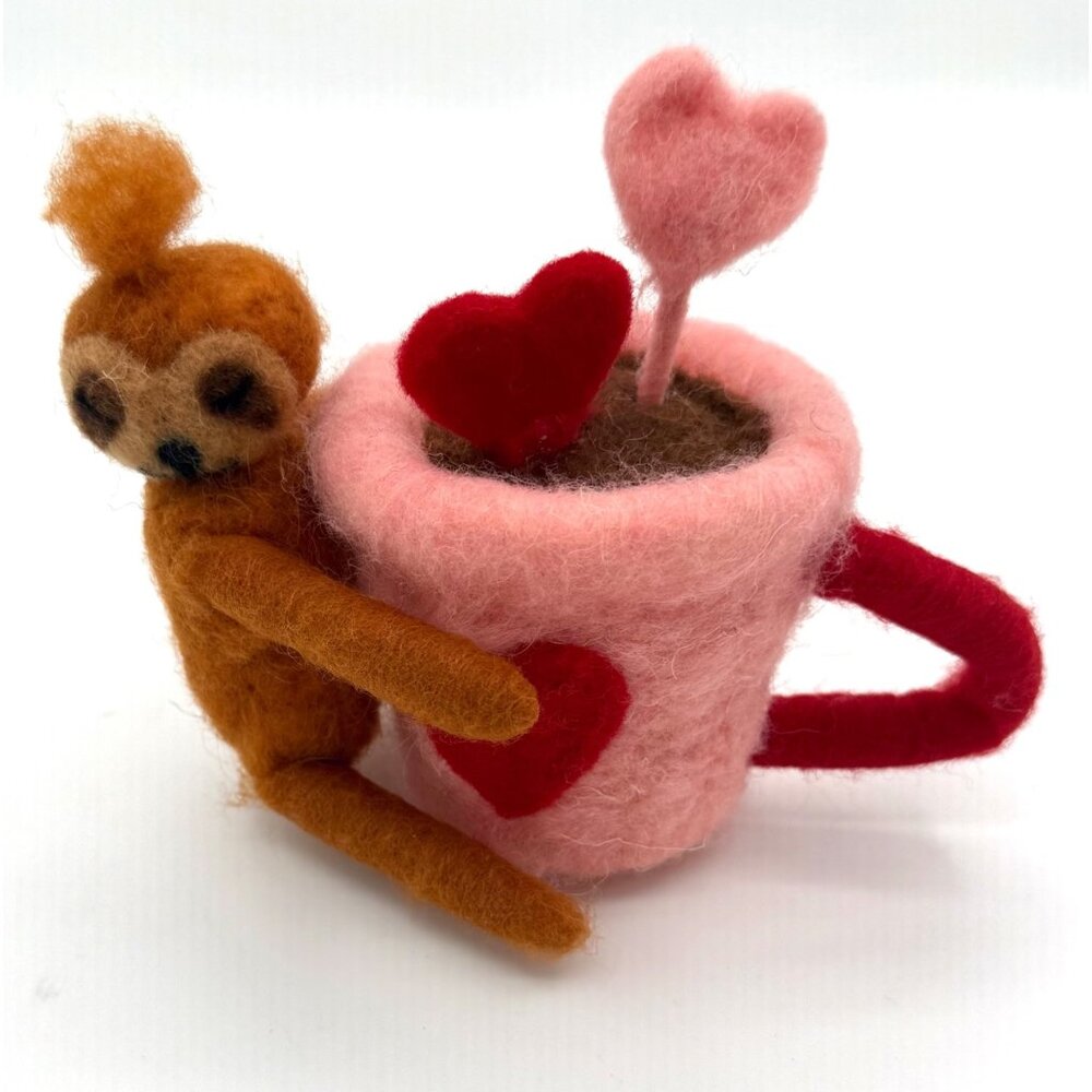 NWT Needle Felt Wool Sloth Figure Tea Love Heart Mug Cute Handmade Valentine Gif